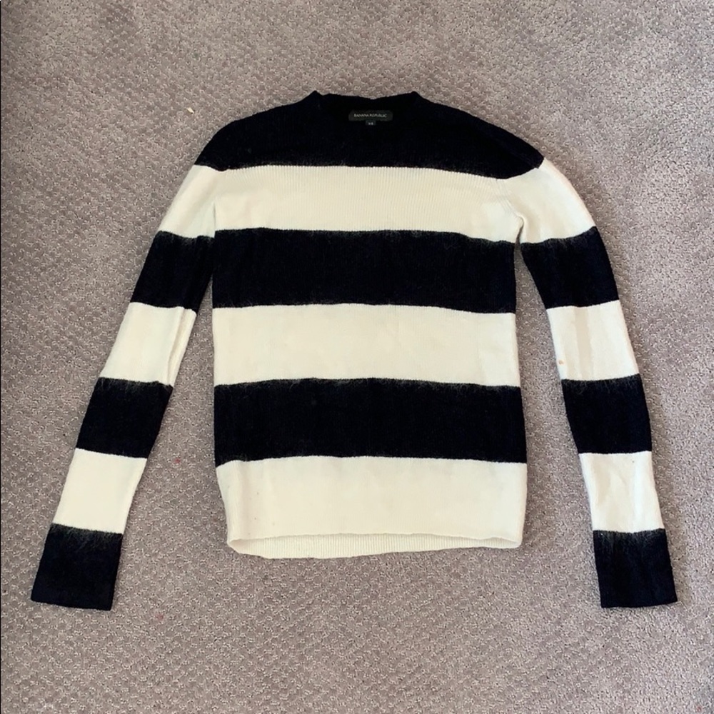 Banana Republic Sweater